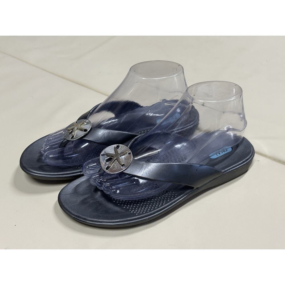 Oka-B Womens Beach Flip Flops Comfort Sandals Gray Size M (7/8) Sand Dollar